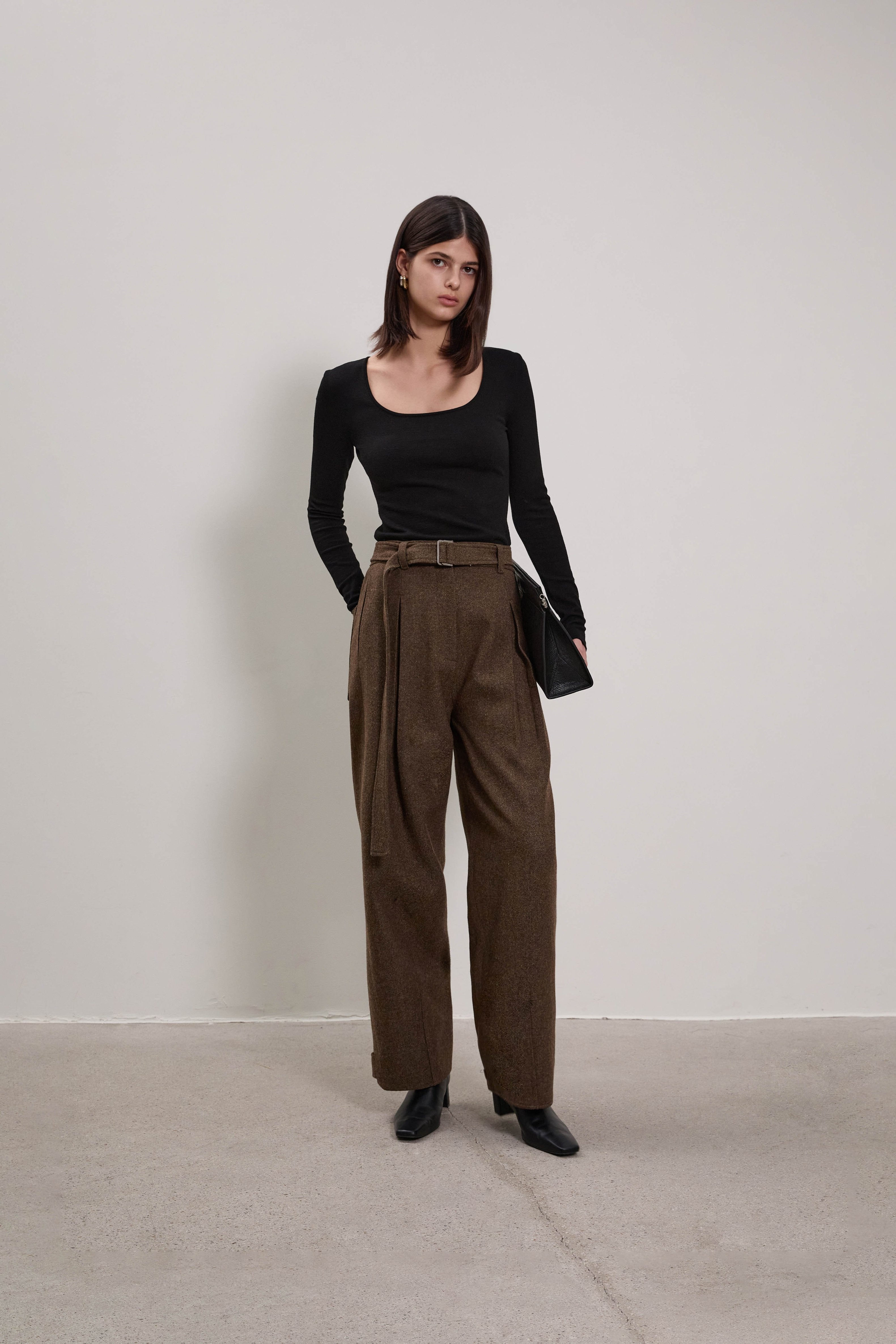 upload_20251001_BC2508FANT014-11-BK-S_003_4 copy.jpg