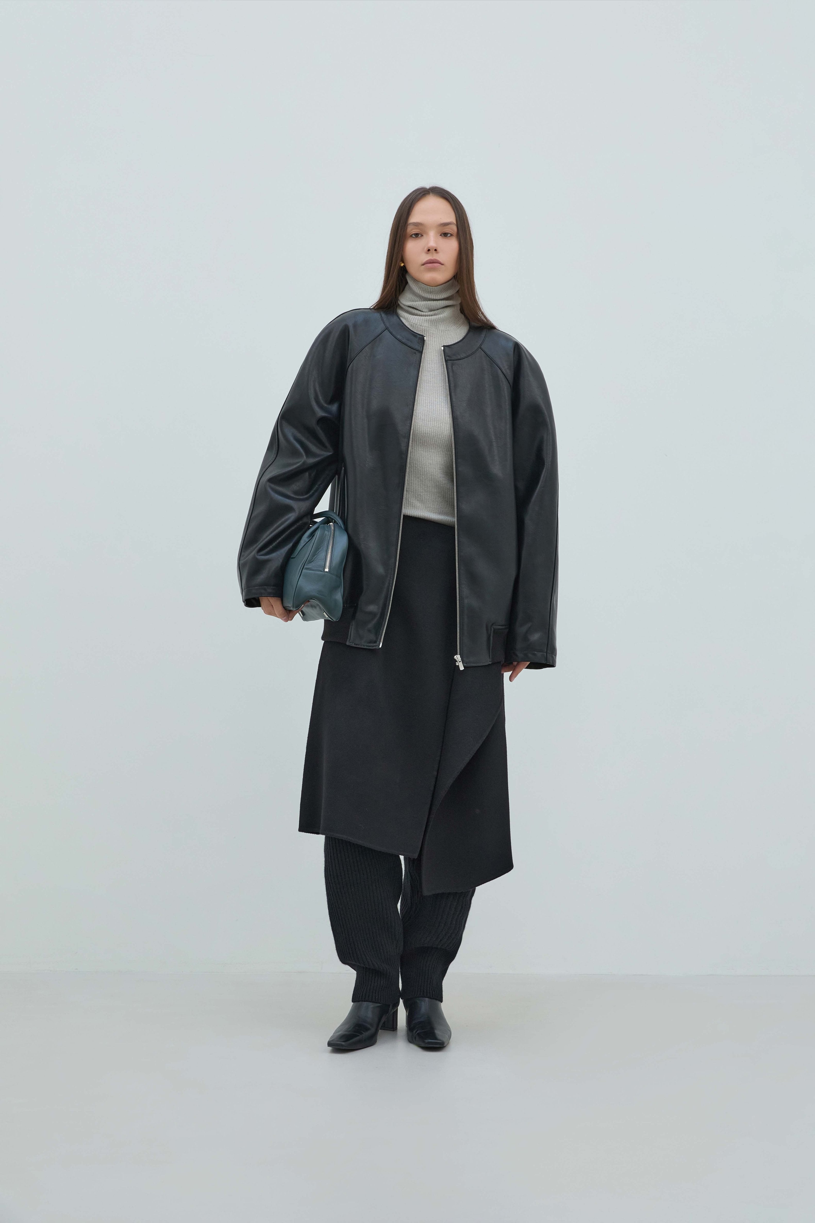 DIN LEATHER OVERFIT JUMPER