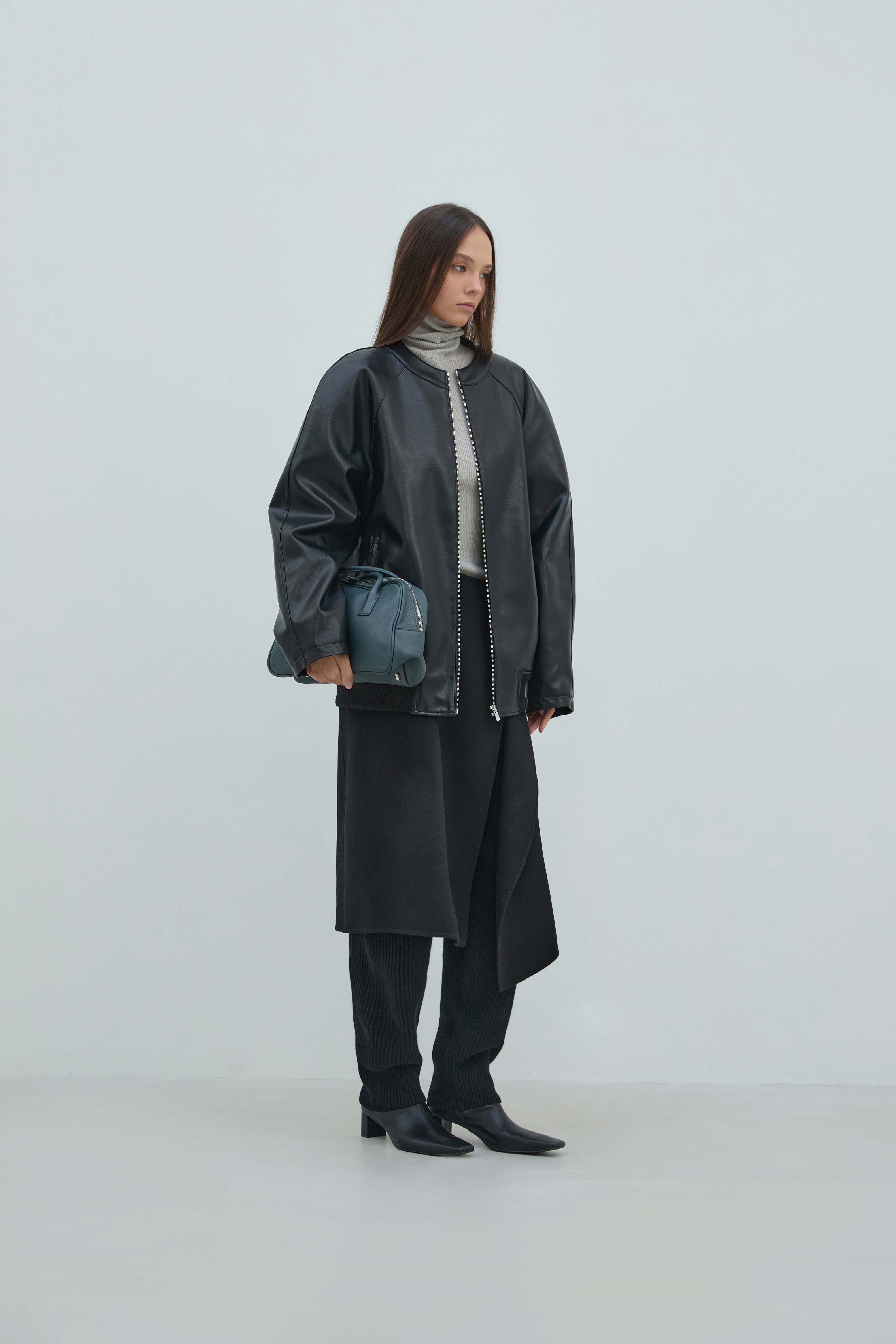 DIN LEATHER OVERFIT JUMPER