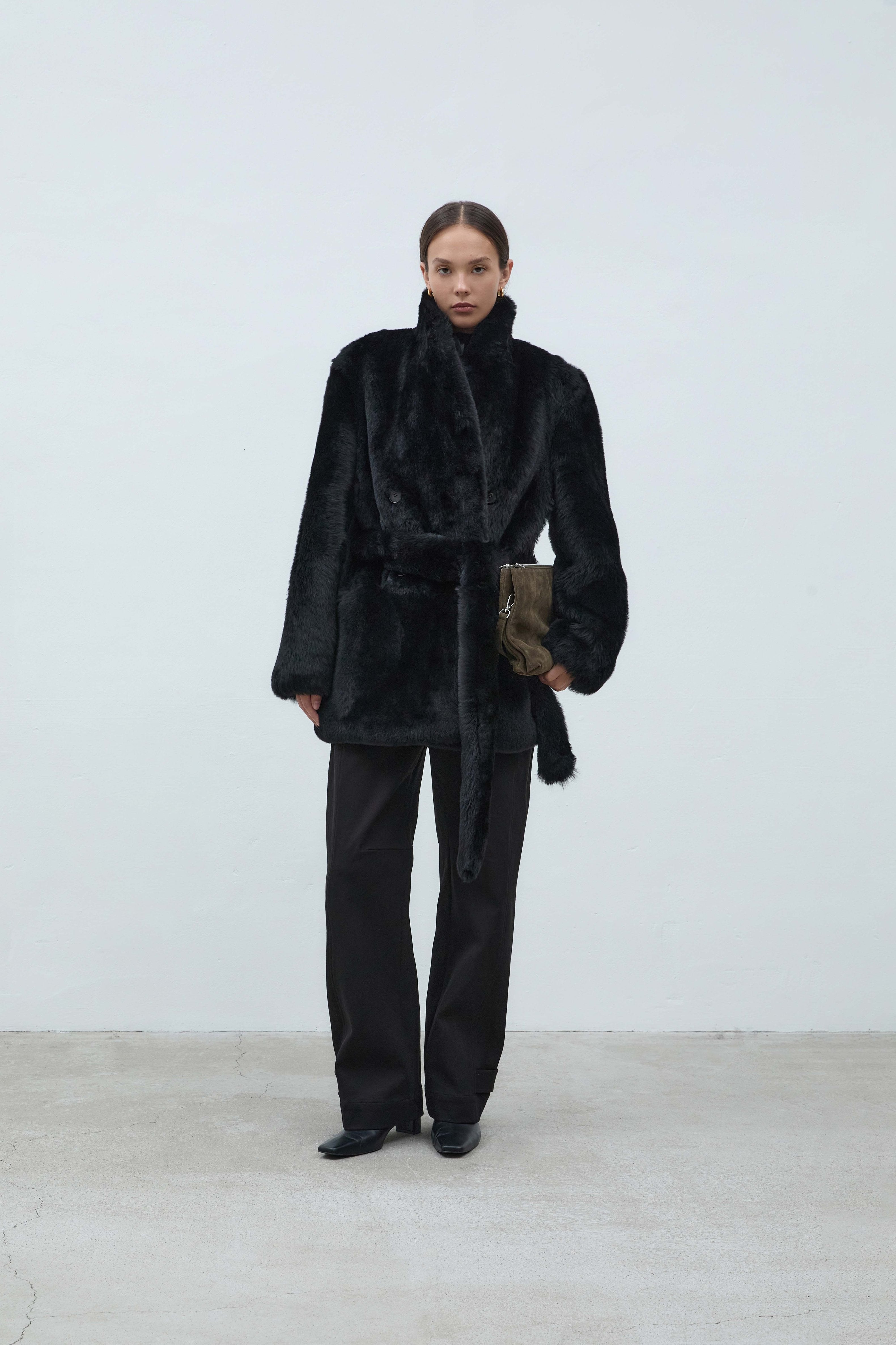 d.i.a. ファー付きブラックジャケット DOLPH FUR JACKET